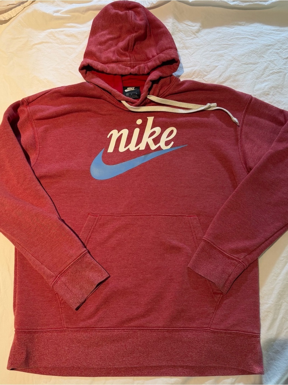Nike Women's Dusty Red Pullover Hoodie - Size Medium - Picture 2 of 6